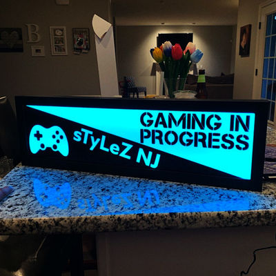 De Muur van Ce ROHS zet het Lichte Uithangbord van de Barshopfront van het Doossignage Geleide Bier op