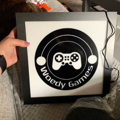 De Muur van Ce ROHS zet het Lichte Uithangbord van de Barshopfront van het Doossignage Geleide Bier op