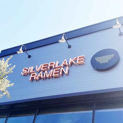 OEM de Besnoeiing van Logo Copper Sign Letters Flat van de Ontwerpwinkel 10cm tot 100cm Hoogte