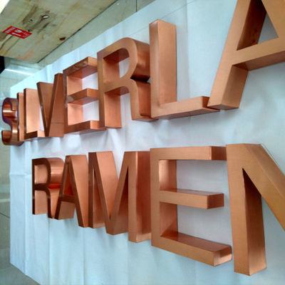 OEM de Besnoeiing van Logo Copper Sign Letters Flat van de Ontwerpwinkel 10cm tot 100cm Hoogte