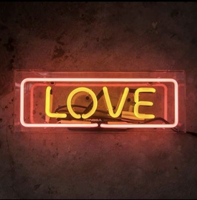 Van het de Douaneneon van de huwelijksliefde het Tekenraad voor Slaapkameroem ODM